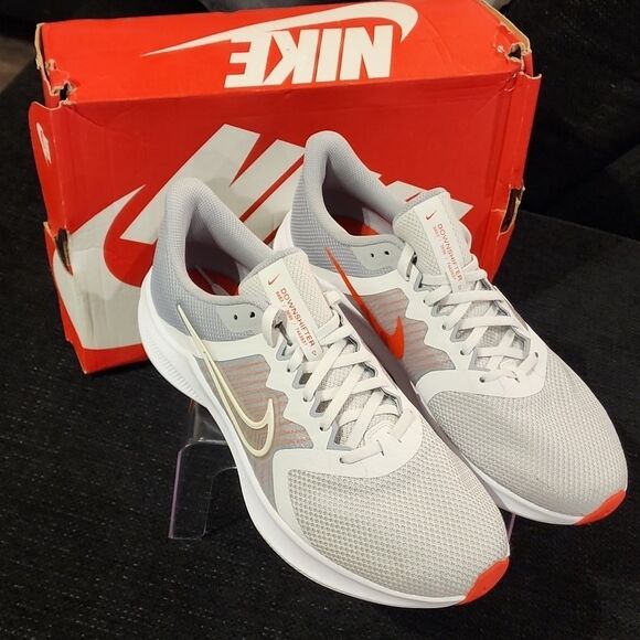Nike Downshifter 11\' Dark Smoke Grey University Red